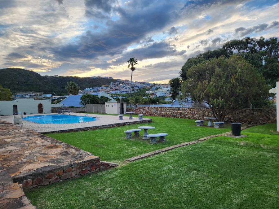 To Let 2 Bedroom Property for Rent in Vakansieplaas Western Cape